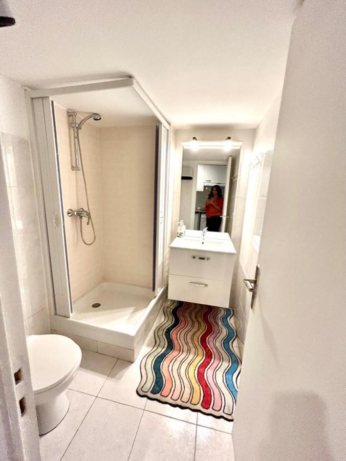 Studio At 1 Min From The Main Street Apartment Nice Ngoại thất bức ảnh